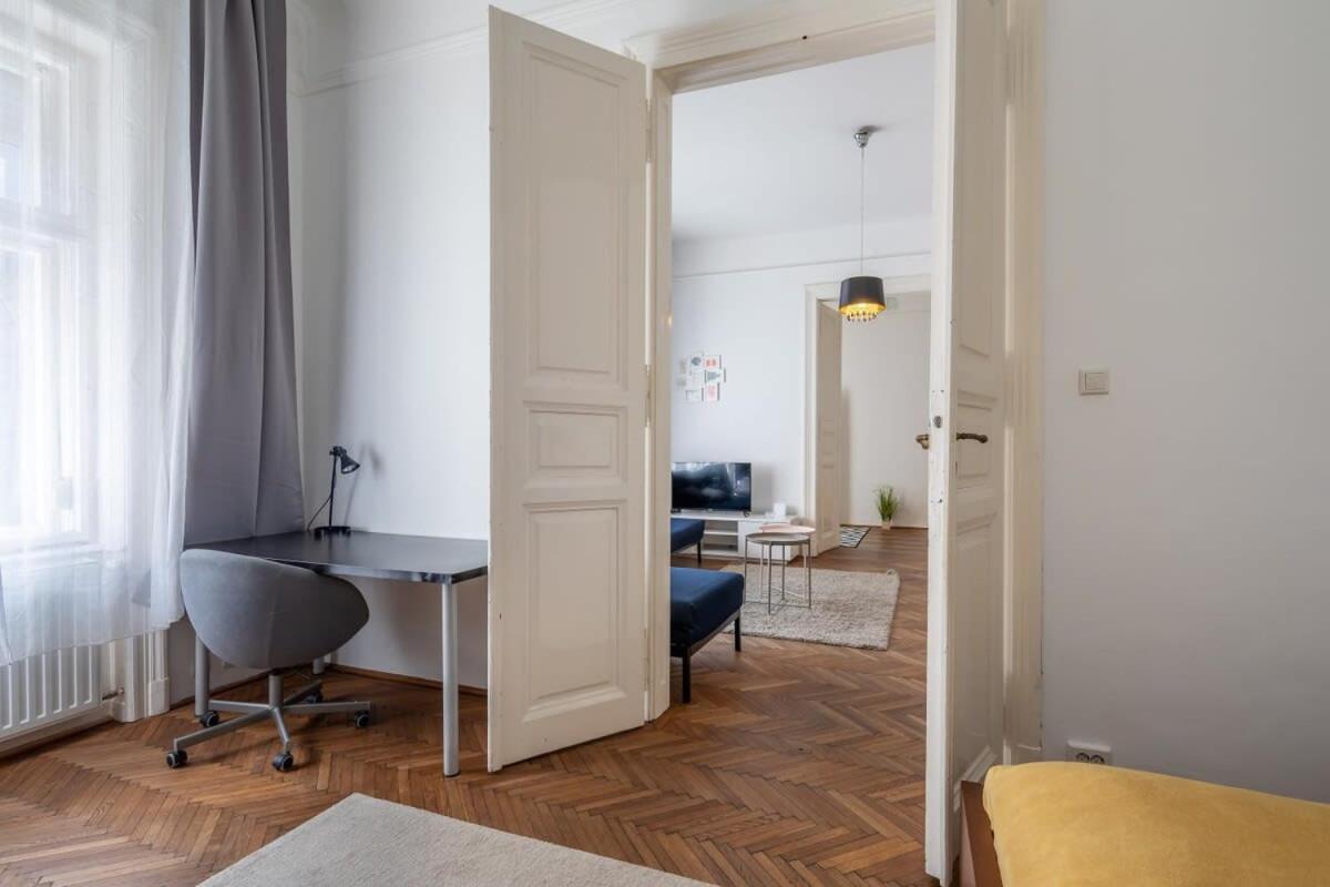 Apartament Spacious *